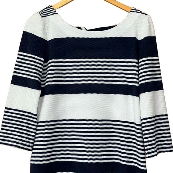 Lilly Pulitzer Striped Twist Back Bay Dress Navy White medium - Picture 8 of 12